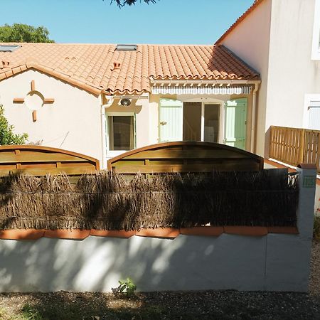 Maison Bord De Mer A Noirmoutier بارْباتْرْ المظهر الخارجي الصورة